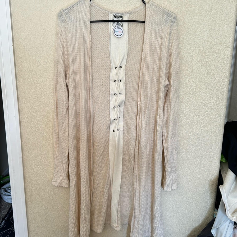 Vocal cardigan